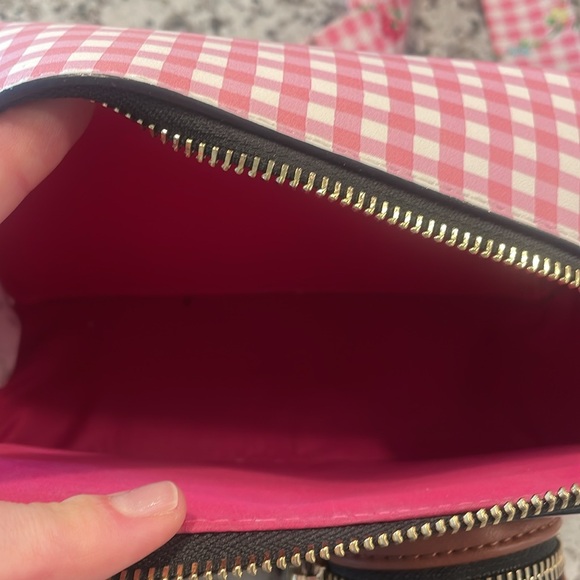 BJ camera crossbody 📷 👛 ✨ - Picture 9 of 9